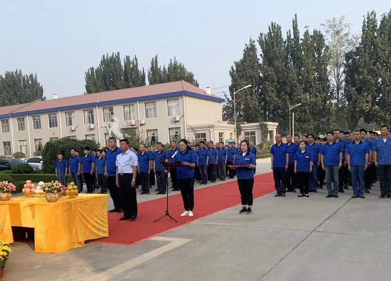 “風霜雪雨十二年 ,茁壯信川斗志堅”熱烈慶祝信川機械成立12周年!