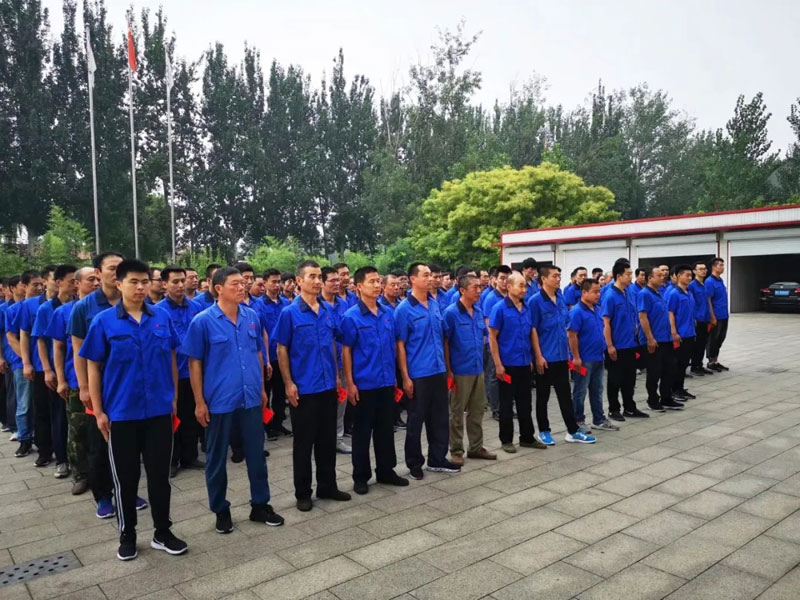 “風霜雪雨十二年 ,茁壯信川斗志堅”熱烈慶祝信川機械成立12周年!