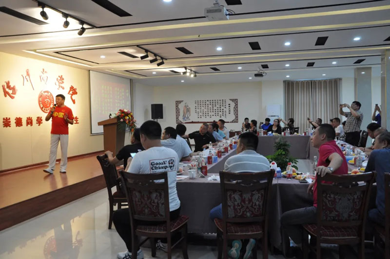 感恩有您，一路同行--熱烈歡迎保定包裝協(xié)會(huì)蒞臨信川參觀指導(dǎo)！